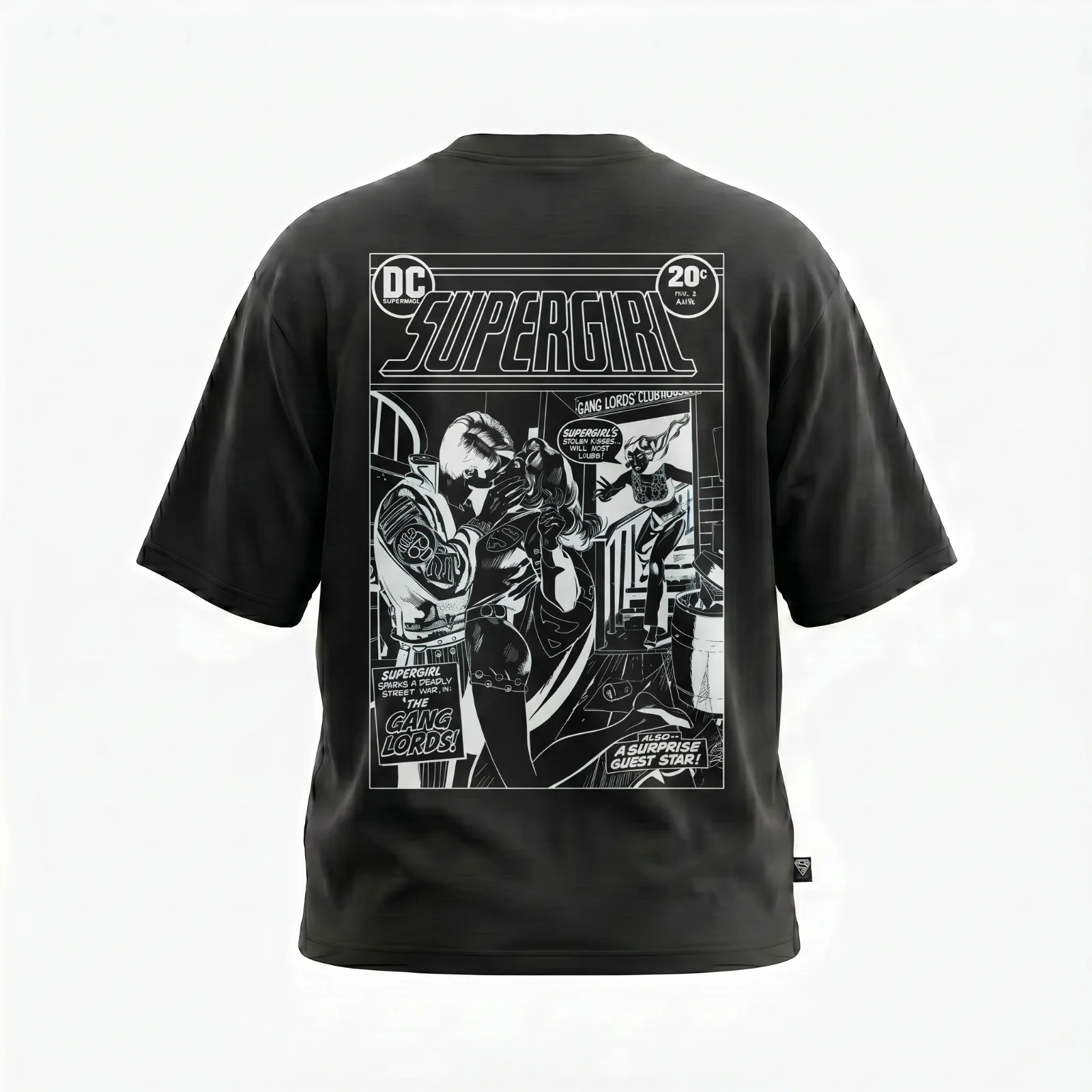Supergirl Kiss (Superman x Joseph Klibansky) T-Shirt Black